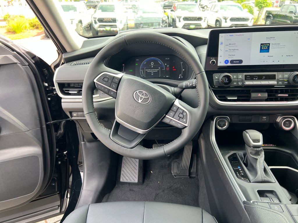 New 2026 Toyota Grand Highlander AWD Hybrid image 20