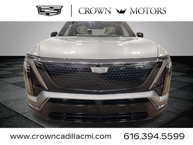 Certified 2026 Cadillac Vistiq Sport w/ LPO, Floor Liner Package AWD/4WD image 8