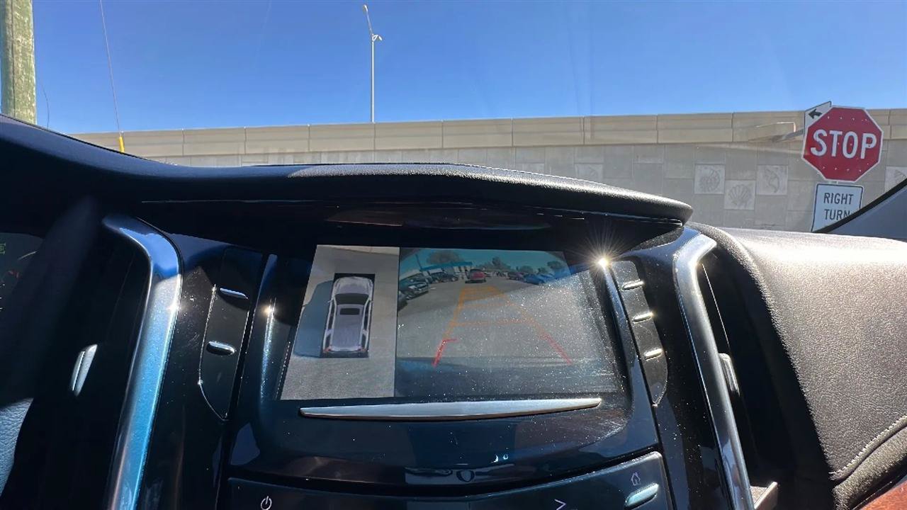 Used 2015 Cadillac Escalade Luxury AWD/4WD image 50