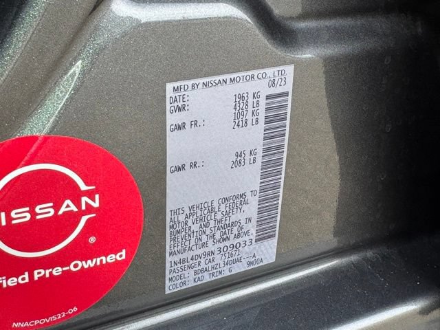 Used 2024 Nissan Altima 2.5 SV w/ SV Premium Package FWD image 19