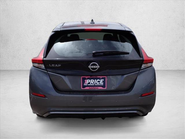 Used 2025 Nissan Leaf S FWD image 3