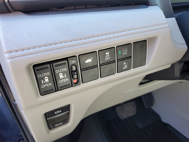Used 2020 Honda Odyssey EX-L image 21