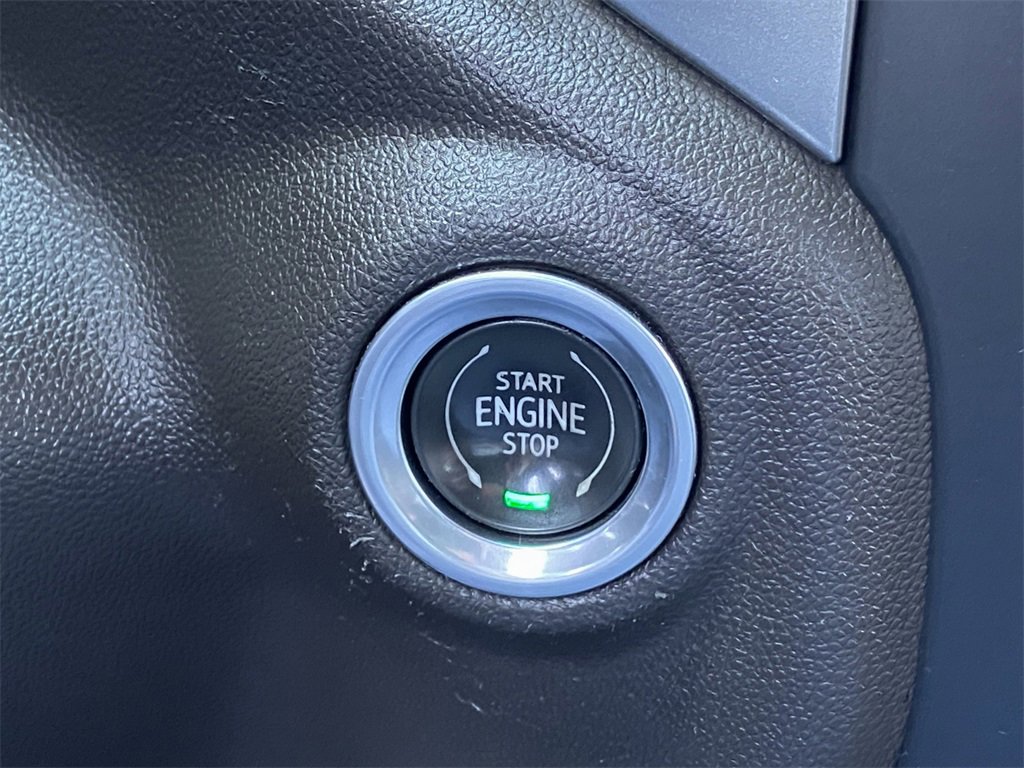 Used 2022 Chevrolet Silverado 1500 LTZ image 30