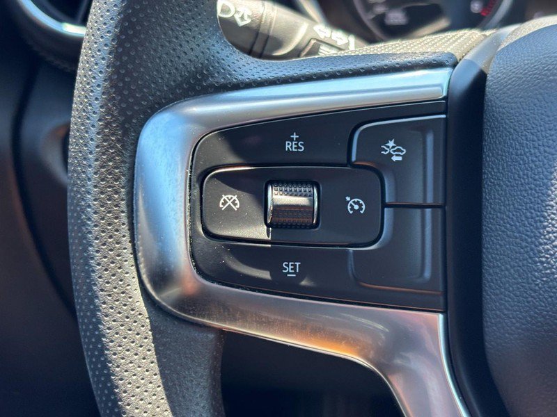 Certified 2024 Chevrolet Blazer LT w/ Convenience Package FWD image 17