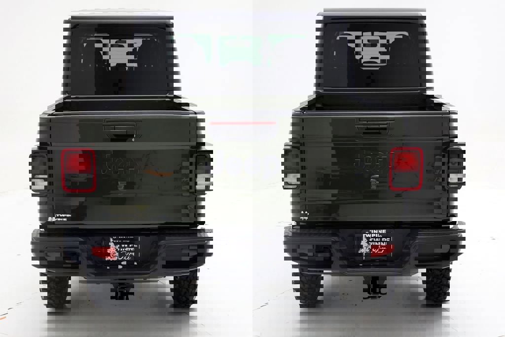 Used 2023 Jeep Gladiator Sport image 8