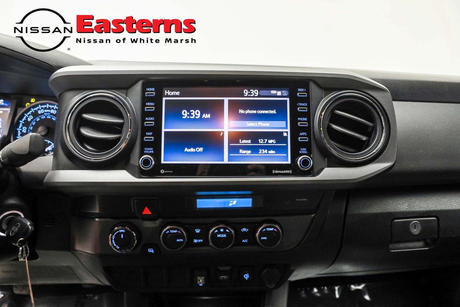 Used 2022 Toyota Tacoma TRD Off-Road w/ Black Out Package (TMS) image 13