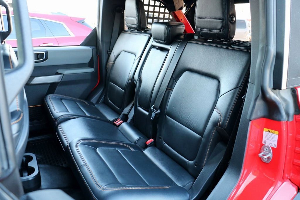 Used 2022 Ford Bronco Badlands image 23