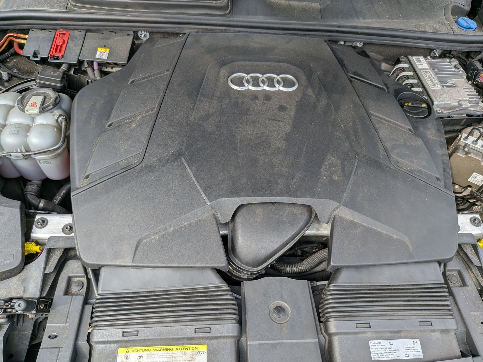 Used 2019 Audi Q8 Premium image 42