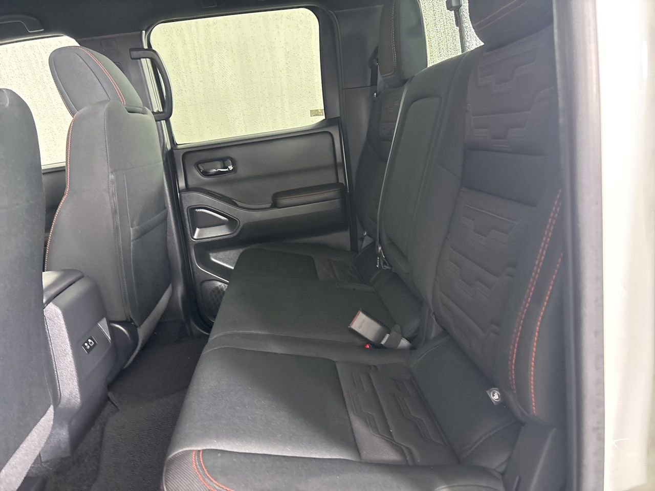 Used 2024 Nissan Frontier Pro-X w/ Technology Package image 23