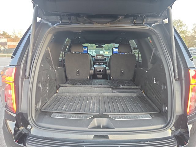 Used 2022 Chevrolet Tahoe RST w/ Luxury Package image 14