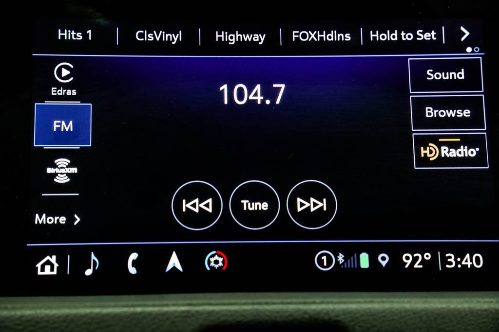 Used 2023 Cadillac XT4 Premium Luxury w/ Technology Package AWD/4WD image 29