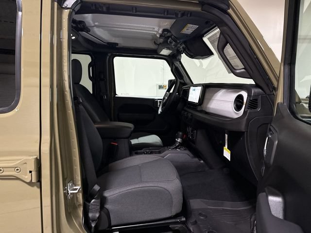 New 2026 Jeep Gladiator Sport AWD/4WD image 21