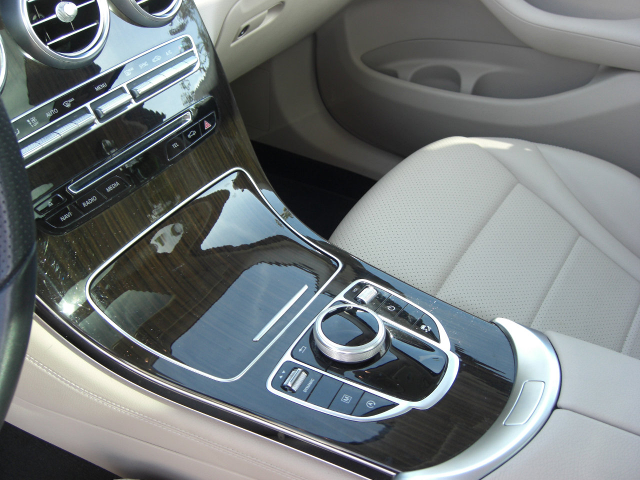 Used 2017 Mercedes-Benz GLC 300 image 9