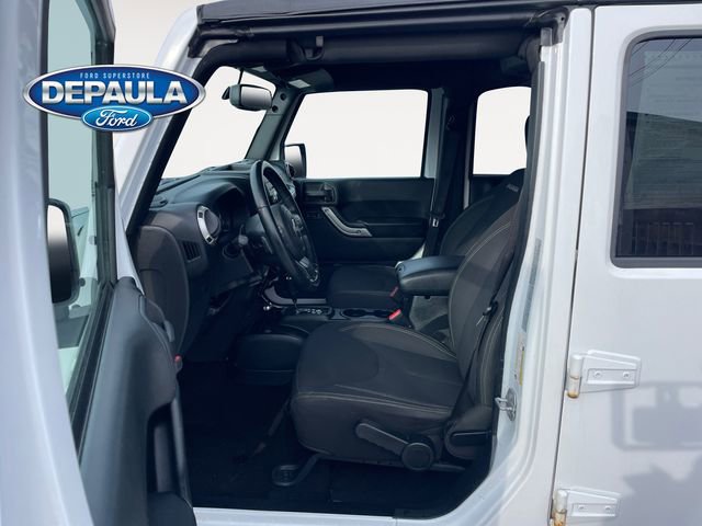 Used 2018 Jeep Wrangler Unlimited Sahara image 11