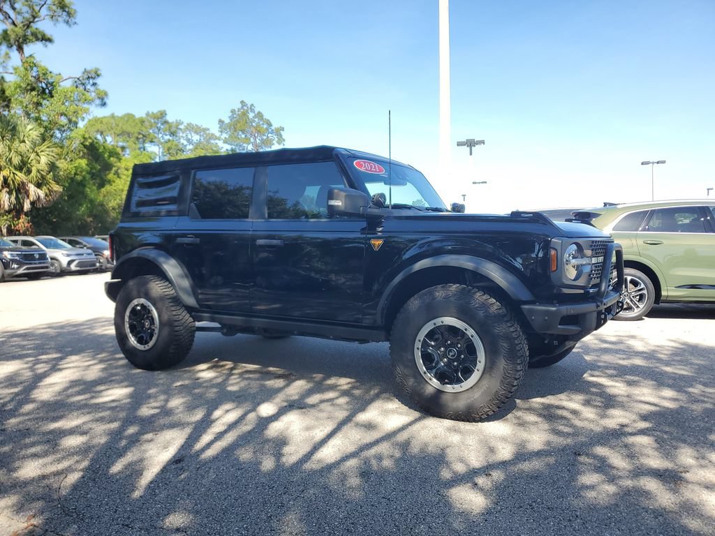 Used 2021 Ford Bronco Badlands AWD/4WD image 4