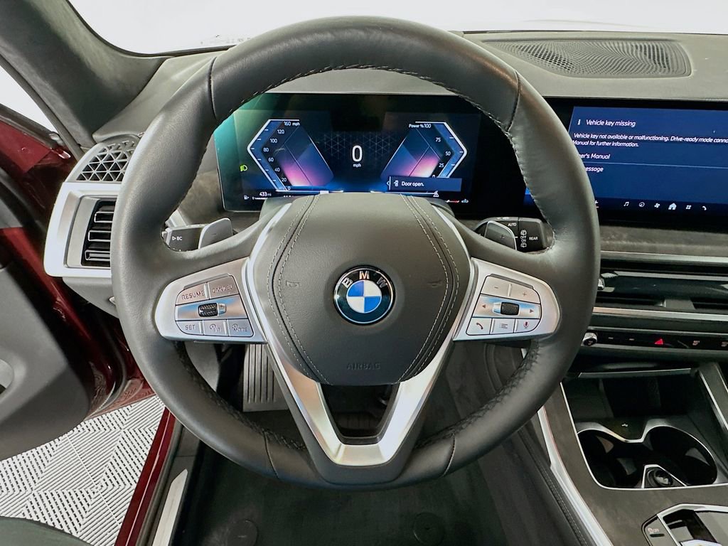Used 2025 BMW X7 xDrive40i image 11