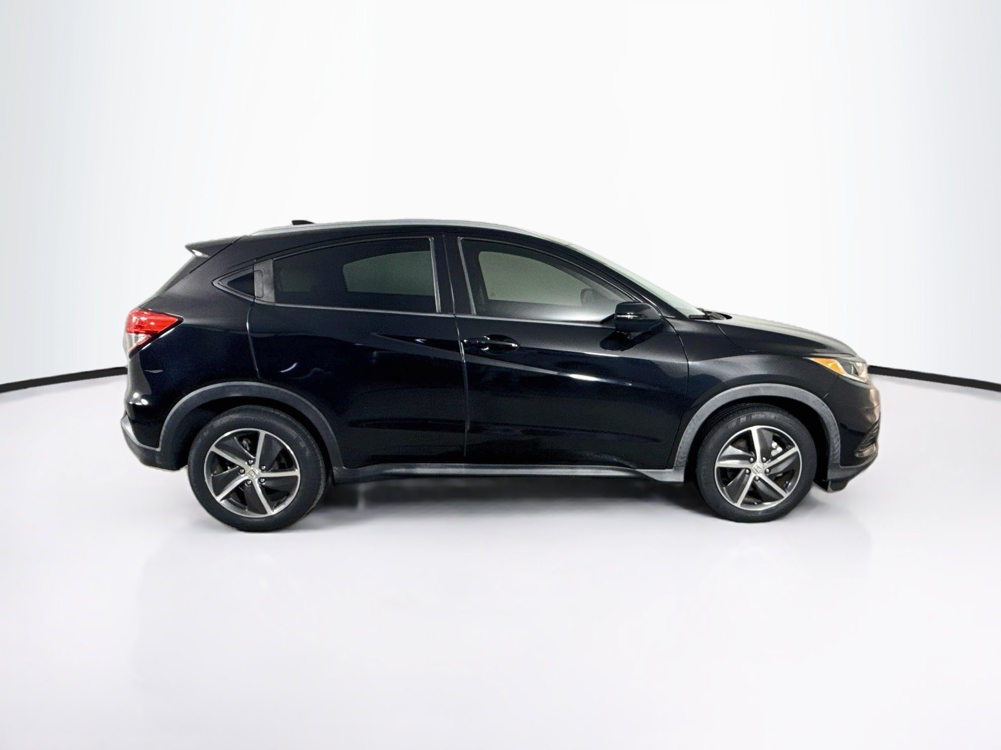 Used 2022 Honda HR-V EX image 2