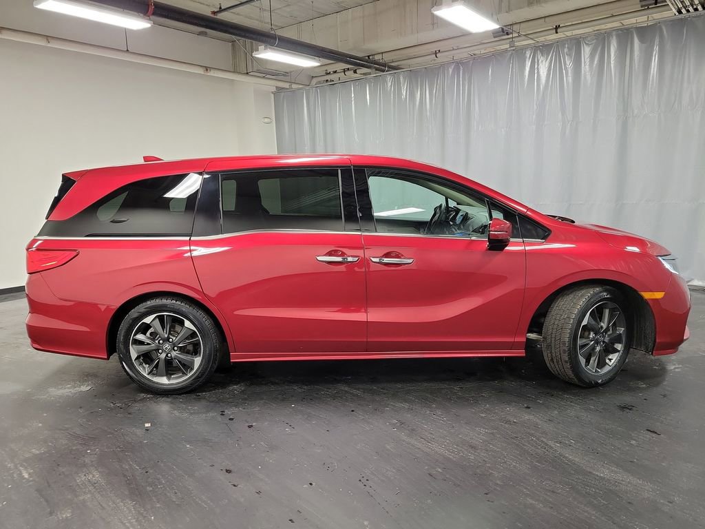 Used 2023 Honda Odyssey Elite image 9