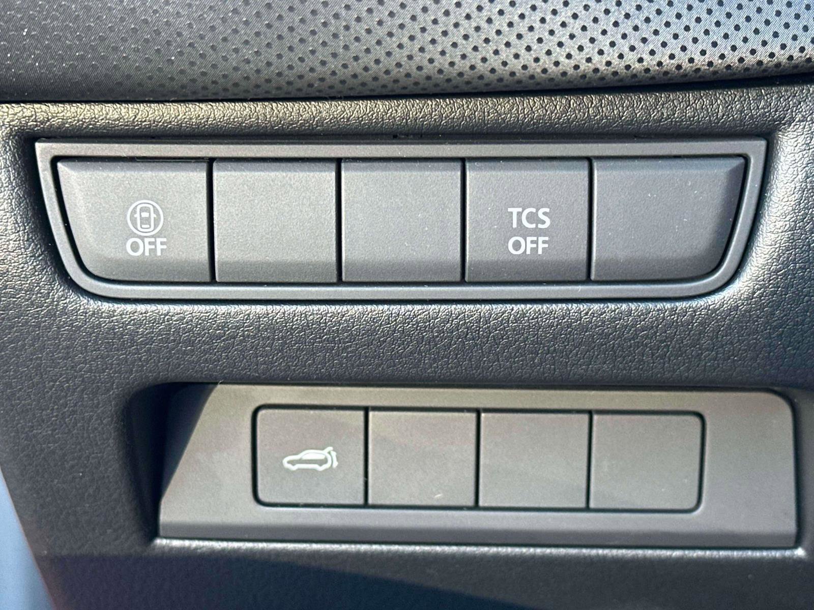 Used 2024 MAZDA CX-50 AWD 2.5 S w/ Weather Package image 19