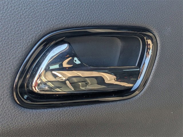 Used 2023 Dodge Durango GT image 26