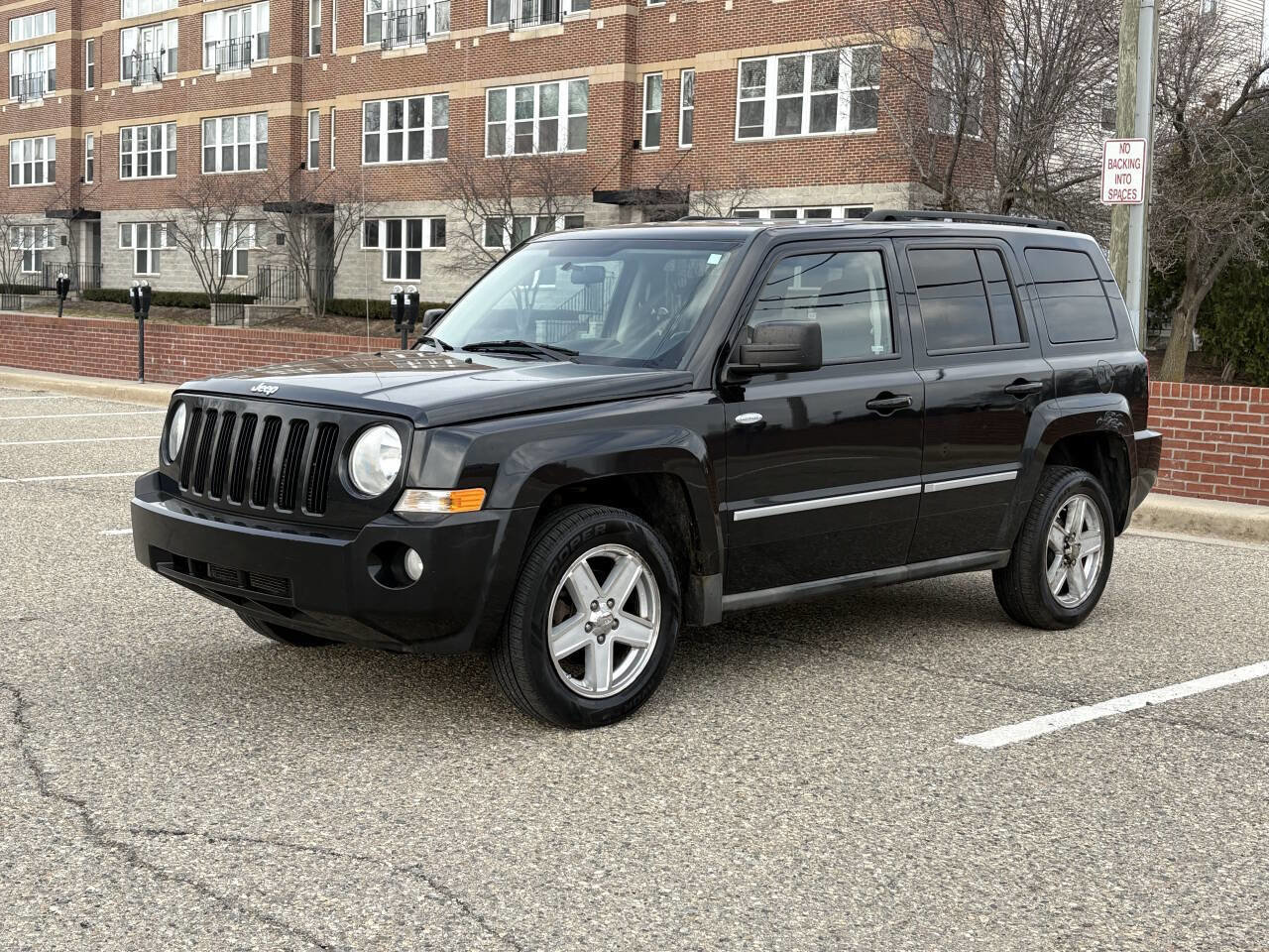 Used 2010 Jeep Patriot Latitude image 1