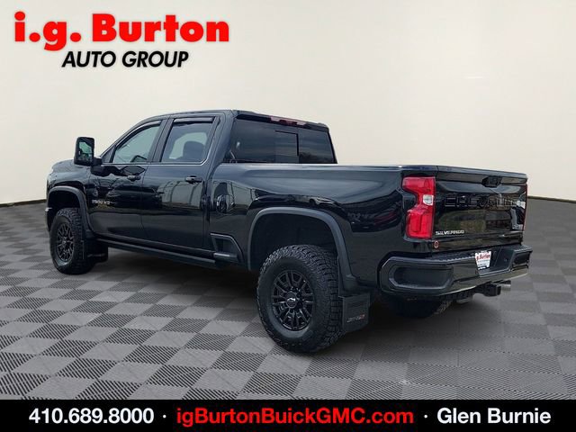 Used 2024 Chevrolet Silverado 2500 ZR2 w/ Technology Package image 4