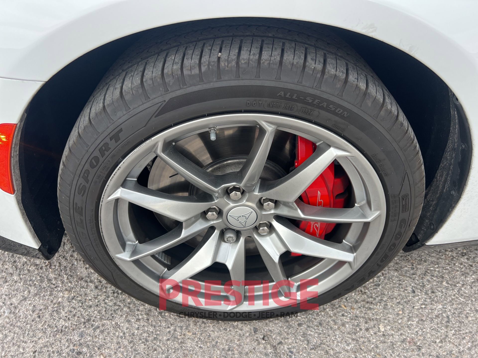 Used 2025 Dodge Charger R/T Scat Pack w/ Track Pack image 12