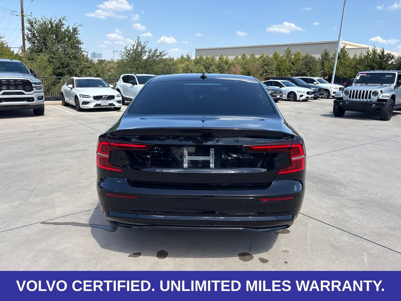 Certified 2024 Volvo S60 B5 Plus w/ Climate Package FWD image 8