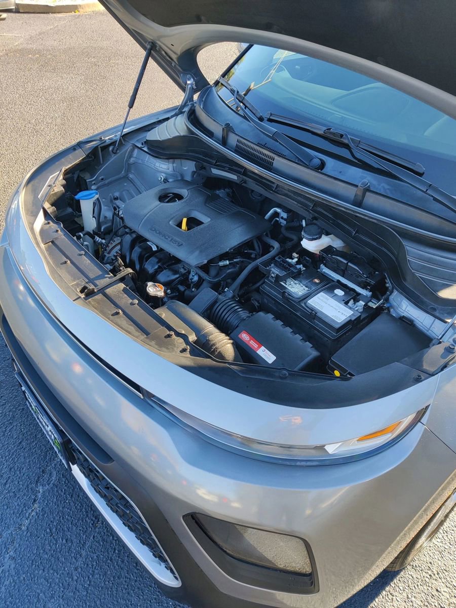 Used 2022 Kia Soul LX image 37