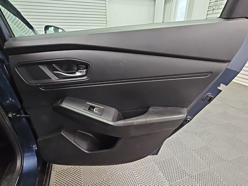 Used 2023 Honda Accord EX image 31