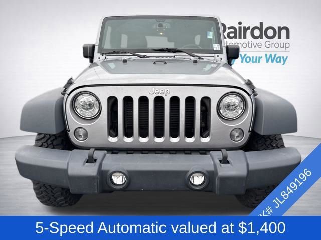 Used 2018 Jeep Wrangler Unlimited Rubicon w/ Connectivity Group image 2