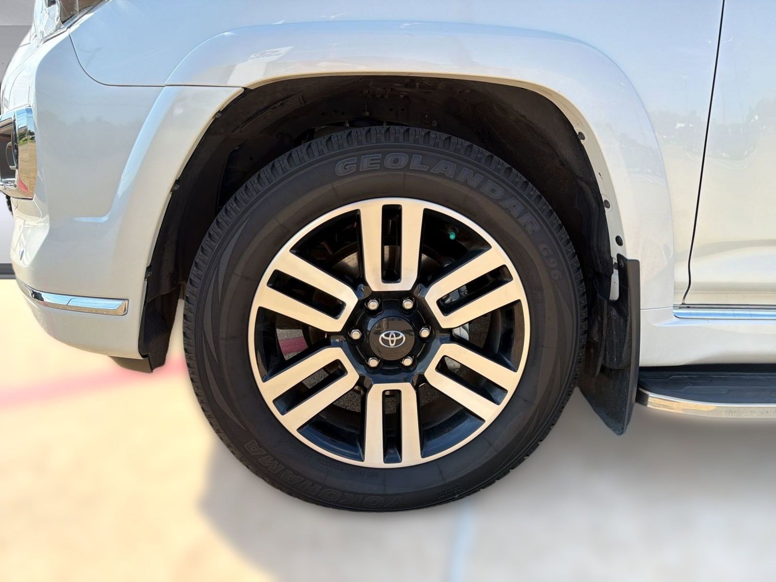 Used 2024 Toyota 4Runner Limited RWD image 10
