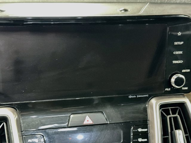 Certified 2023 Kia Sorento S w/ Panoramic Sunroof Package AWD/4WD image 19