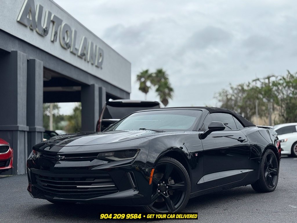 Used 2016 Chevrolet Camaro LT w/ RS Package RWD image 2