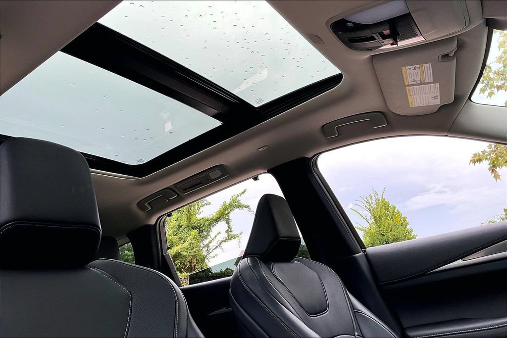 Used 2026 INFINITI QX60 Luxe w/ Cargo Package FWD image 23