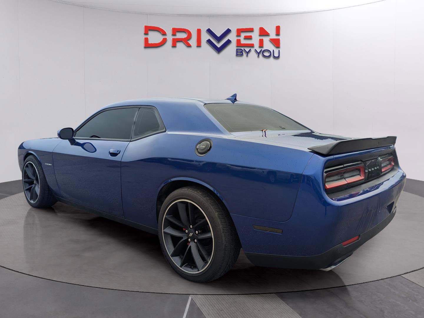 Used 2022 Dodge Challenger R/T w/ Shaker Package image 3