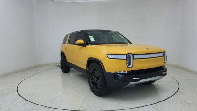 Used 2024 Rivian R1S Adventure image 67