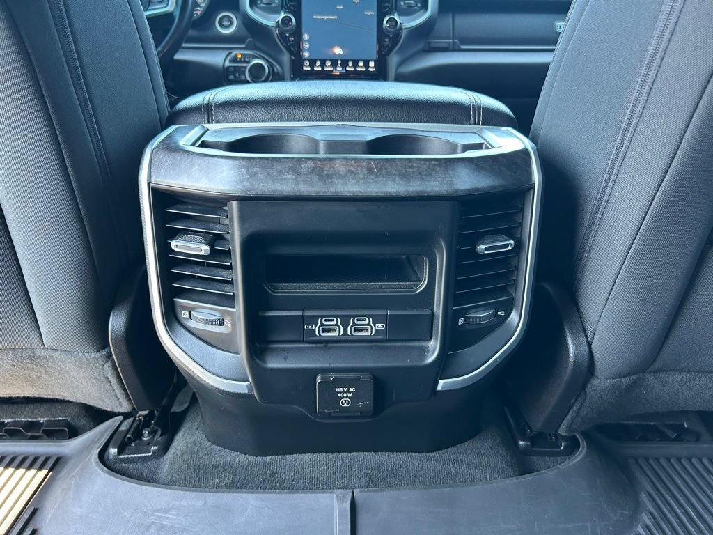 Used 2022 RAM 1500 Big Horn AWD/4WD image 9