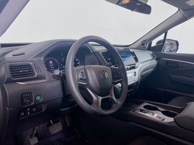 Certified 2025 Honda Ridgeline Sport+ image 11