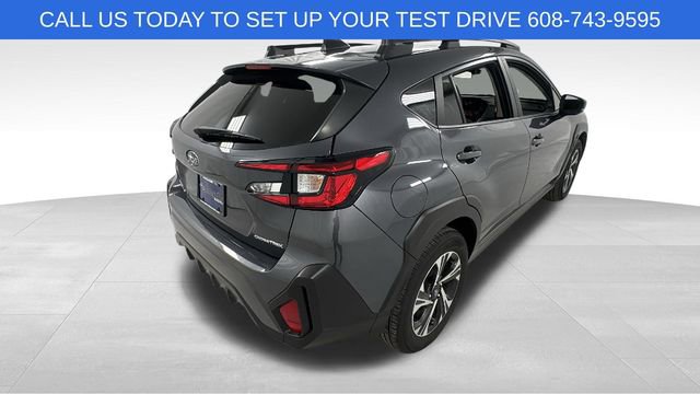 Used 2024 Subaru Crosstrek 2.0i Premium image 3