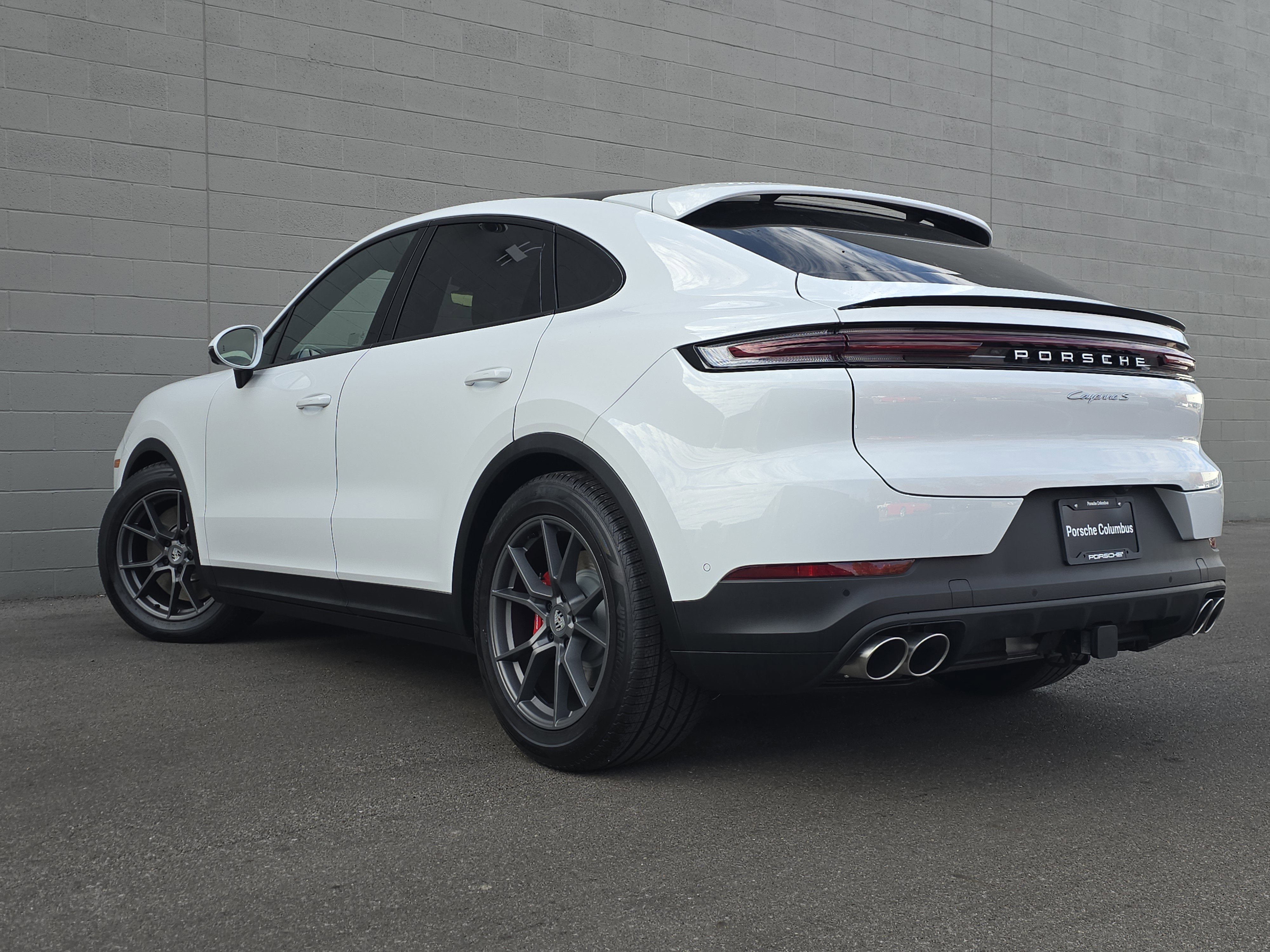 New 2026 Porsche Cayenne S image 3
