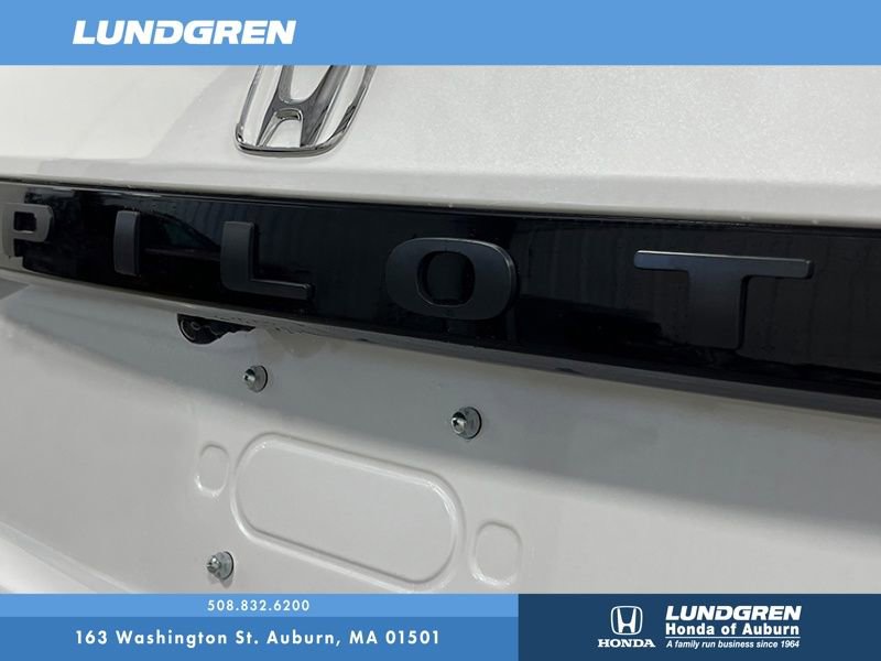 New 2025 Honda Pilot EX-L image 32