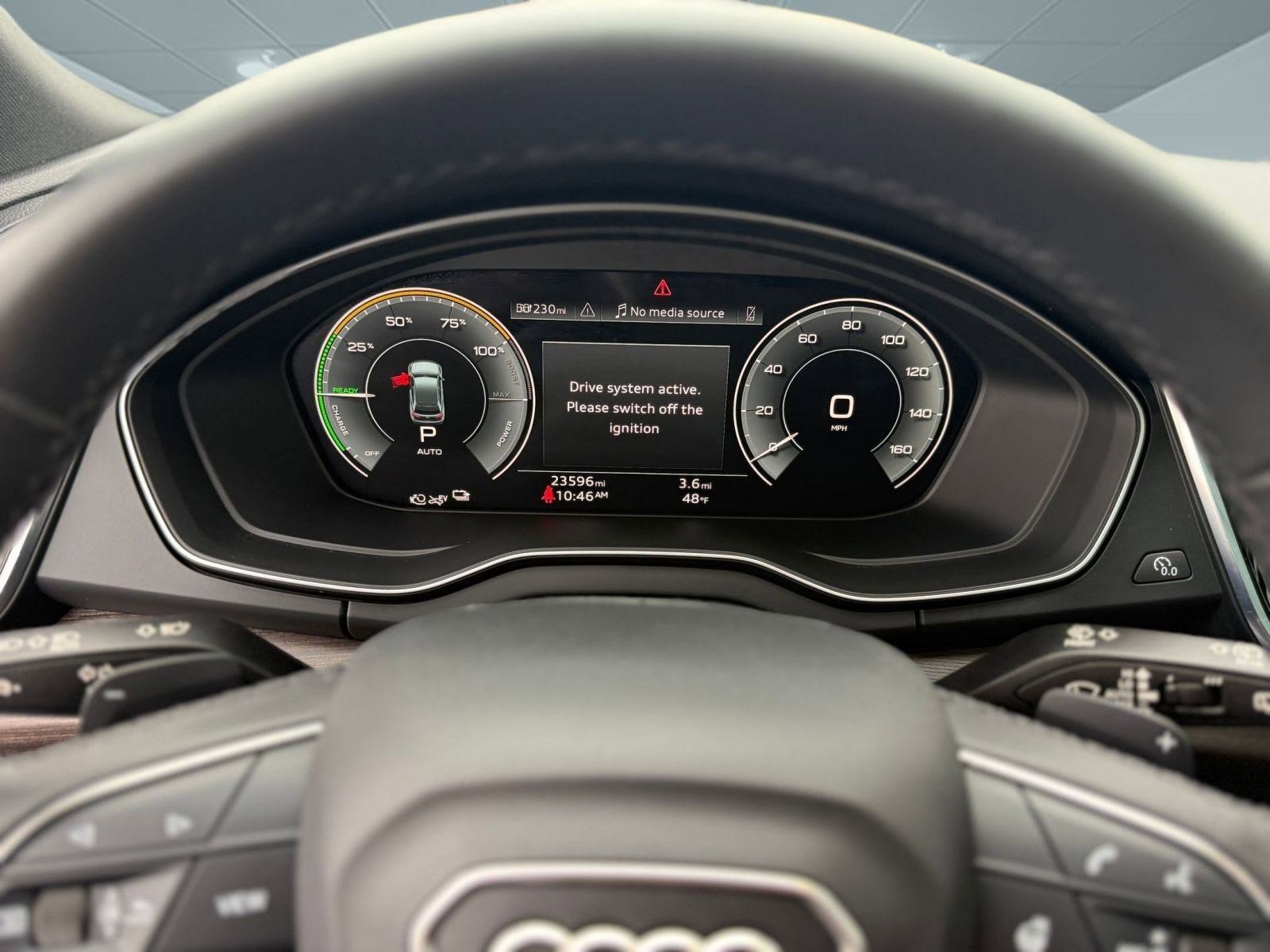 Used 2023 Audi Q5 e Premium w/ Convenience Package image 20