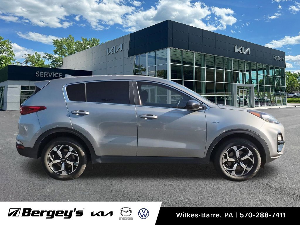 Used 2020 Kia Sportage LX AWD/4WD image 13