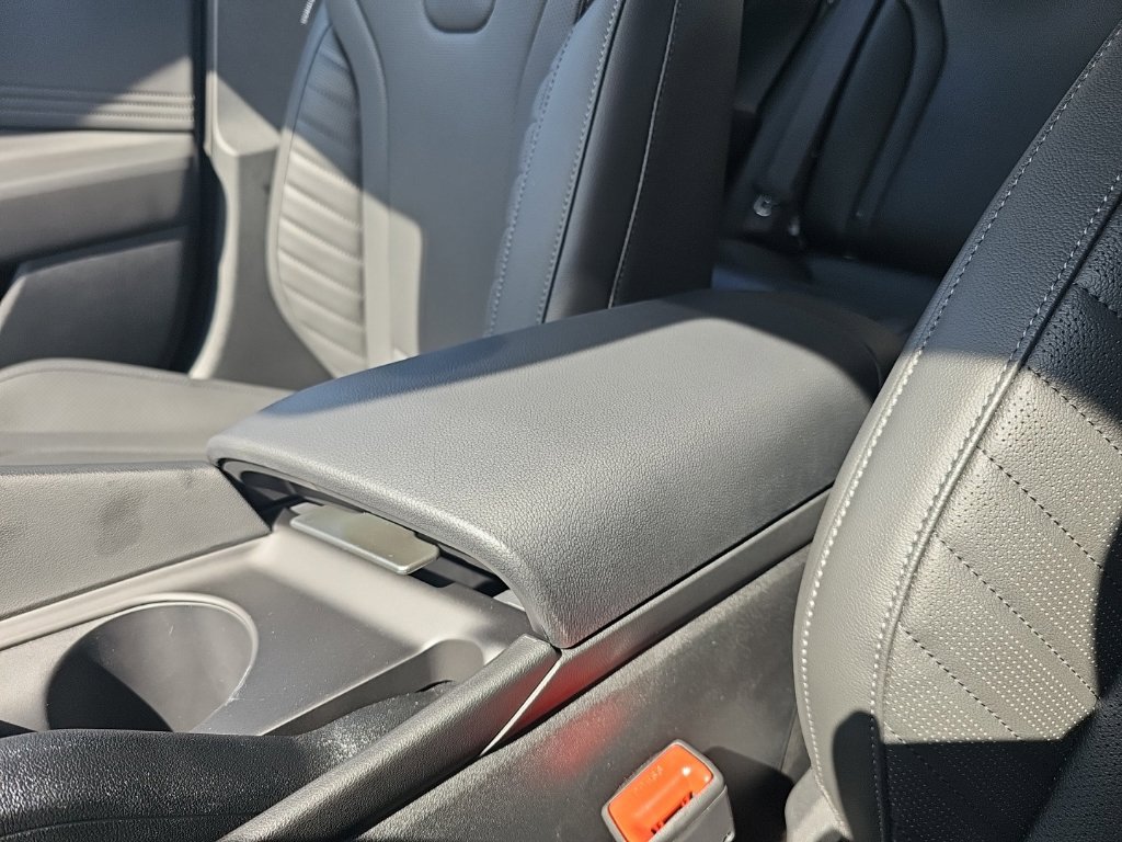 New 2026 Hyundai Elantra SEL Sport FWD image 23