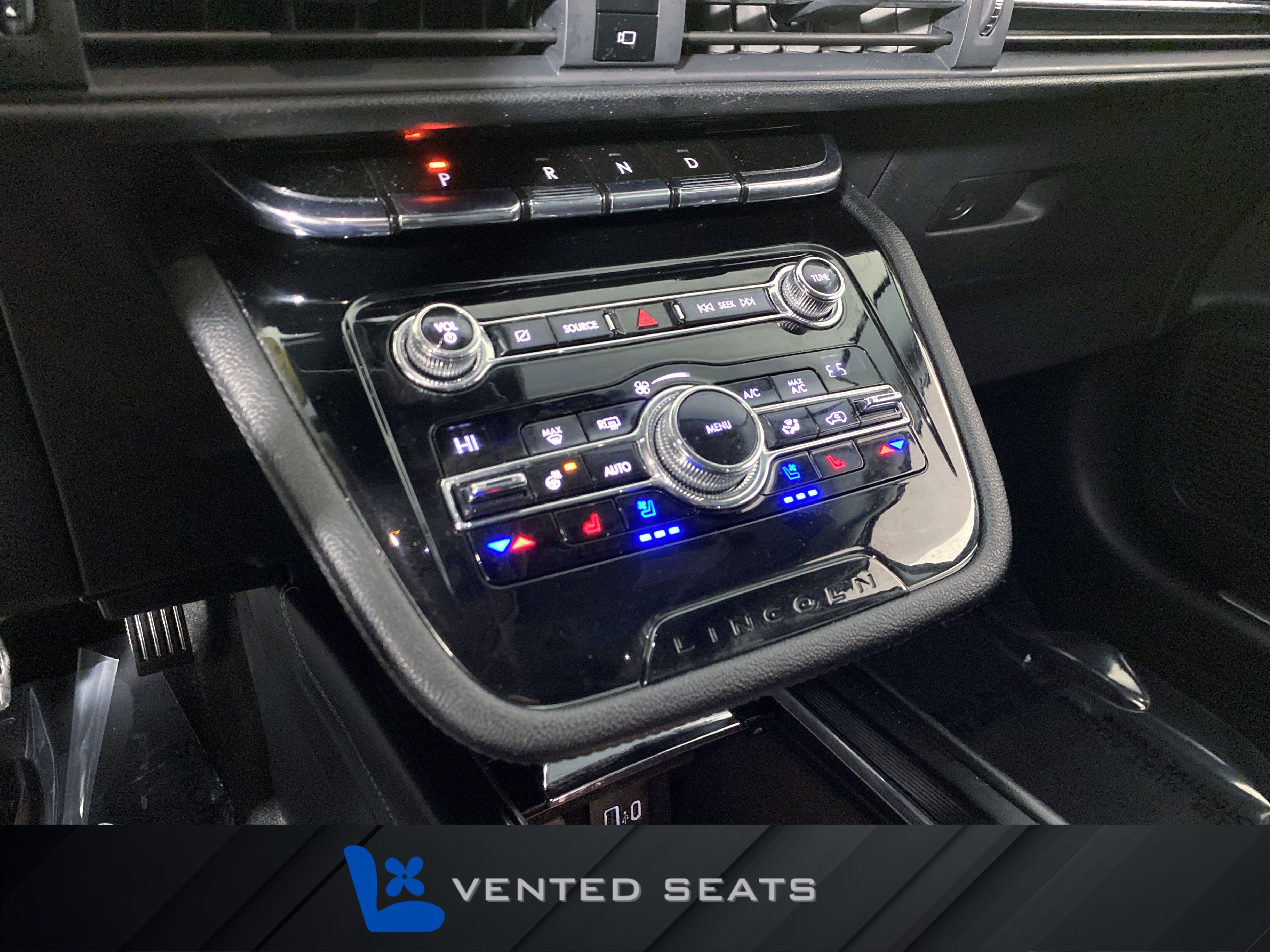 Used 2020 Lincoln Corsair AWD w/ Equipment Group 101A image 6