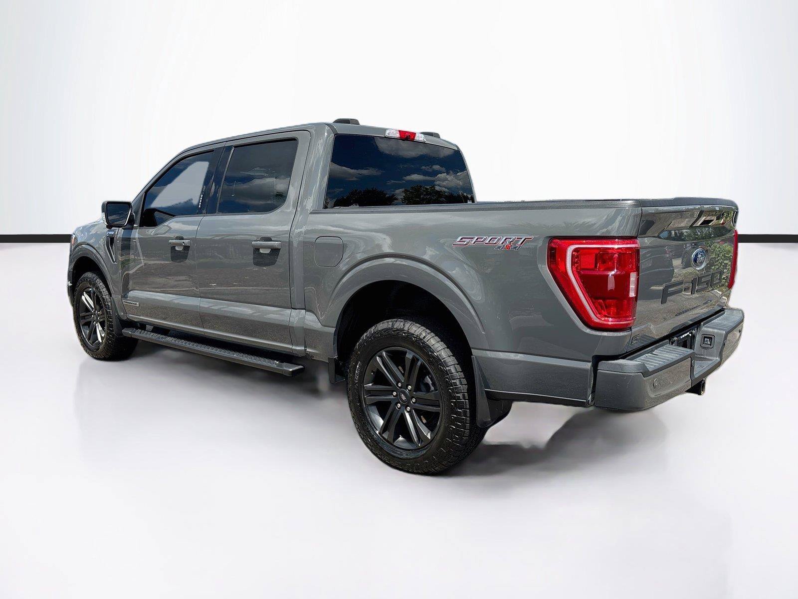 Used 2021 Ford F150 XLT w/ Equipment Group 302A High AWD/4WD image 5