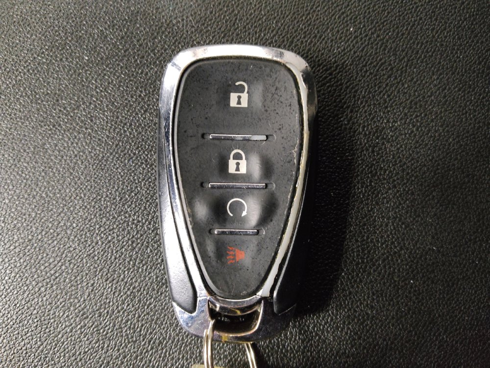 Used 2021 Chevrolet Equinox LT FWD image 32