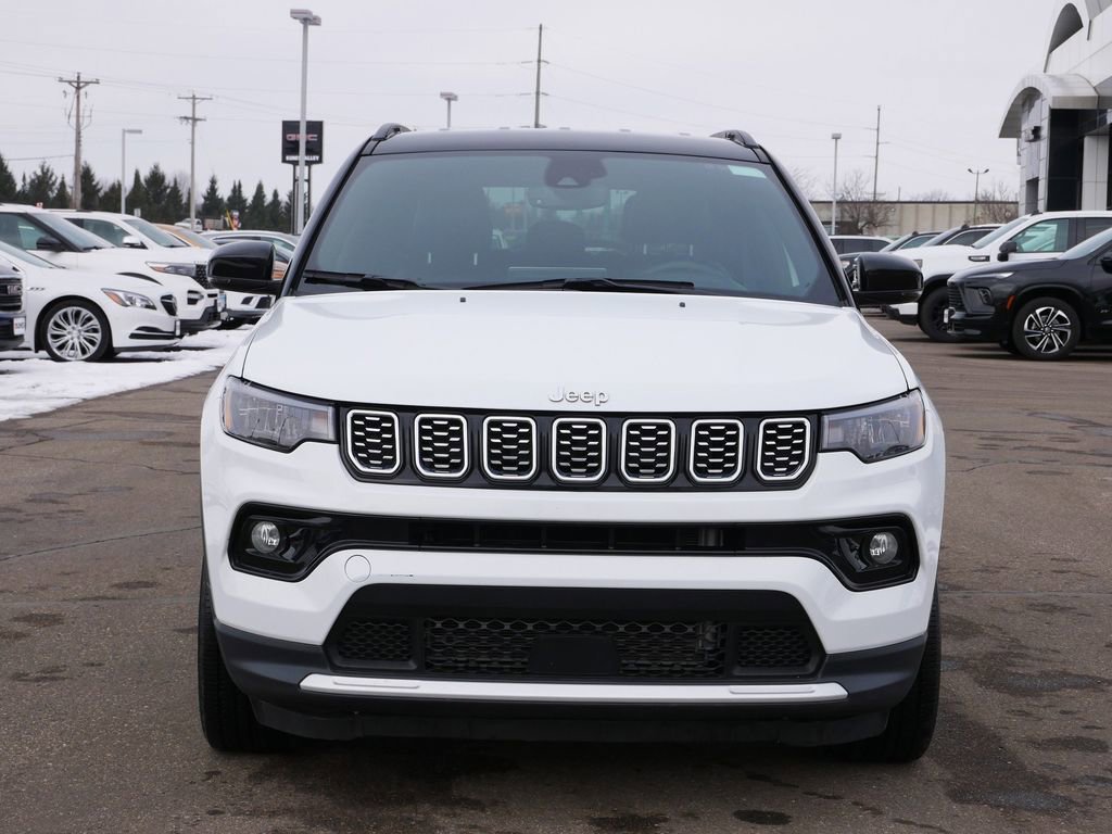 Used 2025 Jeep Compass Limited image 2
