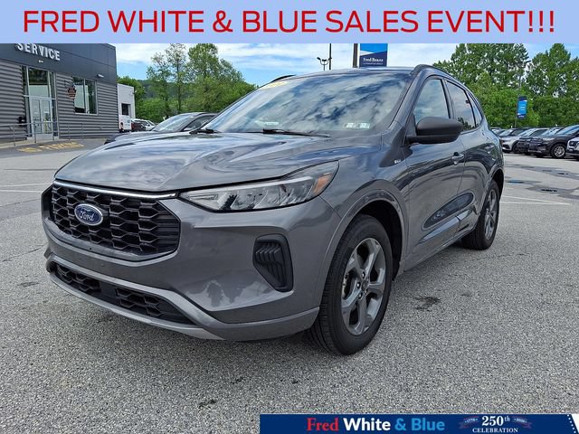 Certified 2024 Ford Escape ST-Line AWD/4WD image 4